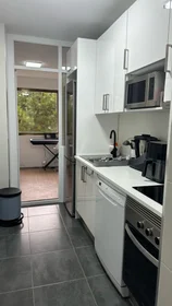 Private room at Paseo de Colonia, image 12 of 18