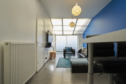 Quarto privado em 76 rue du XXème siecle, imagem 8 de 23