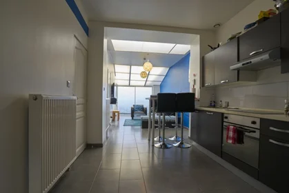 Private room at 76 rue du XXème siecle, image 16 of 19