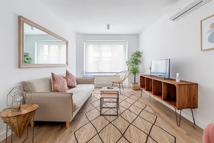 Entire apartment at Calle del Limonero 24, image 4 of 33
