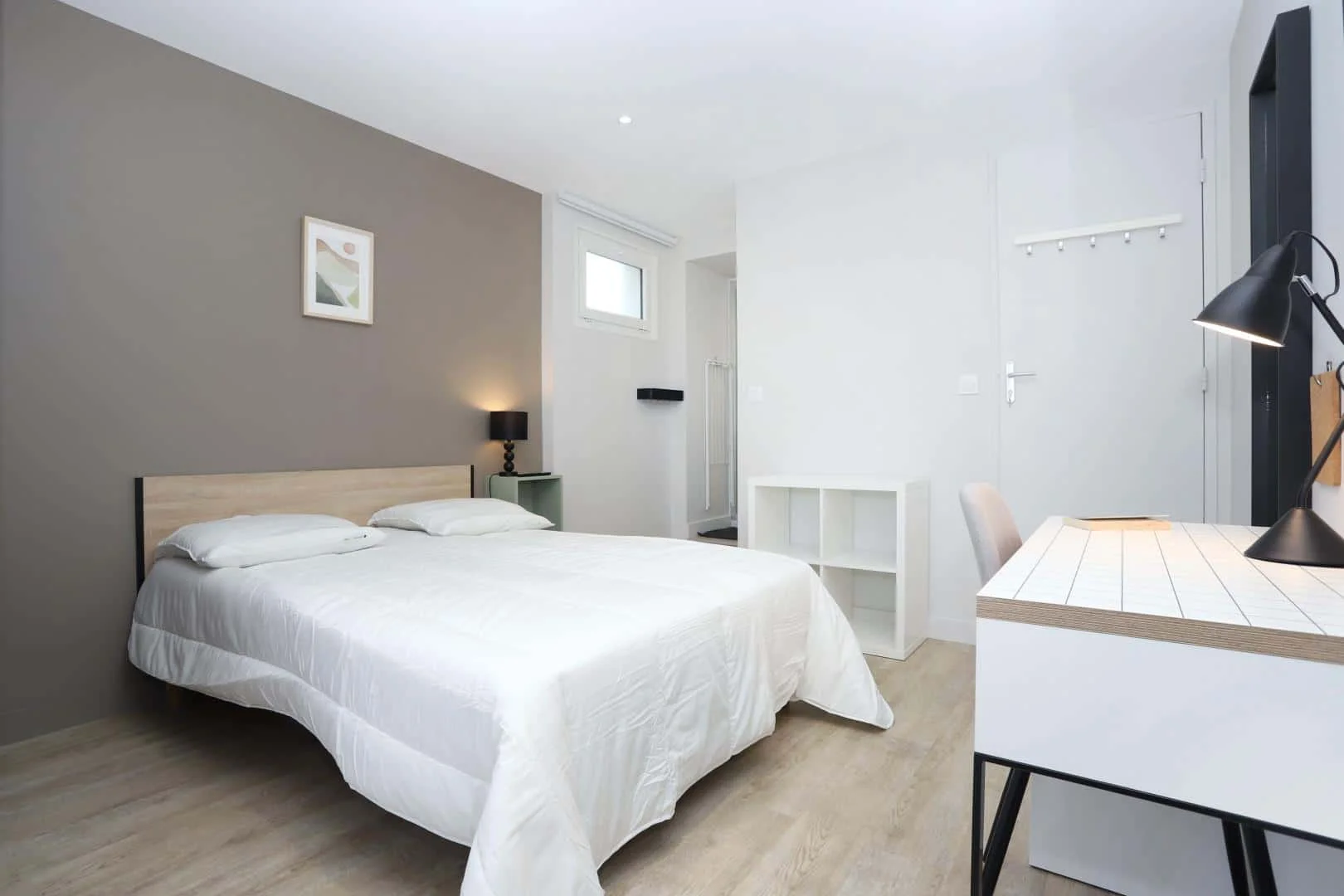 Budget-friendly student room close to campus in 