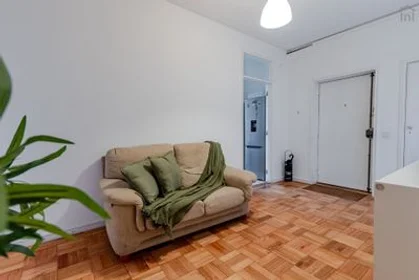 Private room at Cedofeita - Rua de 5, 4º Esquerdo, image 13 of 22