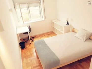 Private room at Cedofeita - Rua de 5, 4º Esquerdo, image 19 of 20