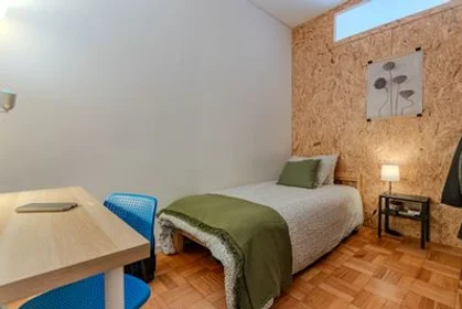 Private room at Cedofeita - Rua de 5, 4º Esquerdo, image 21 of 21