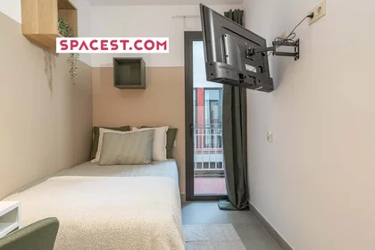Quarto privado em Ptge. de Paca Soler, 08028 Barcelona, España, imagem 1 de 20