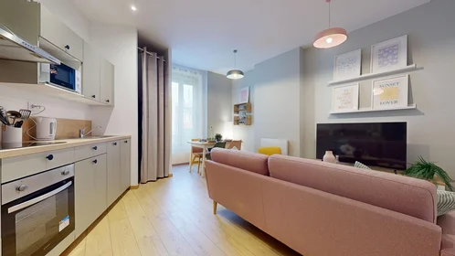 Habitación privada en 3 boulevard Jules Janin, imagen 1 de 10