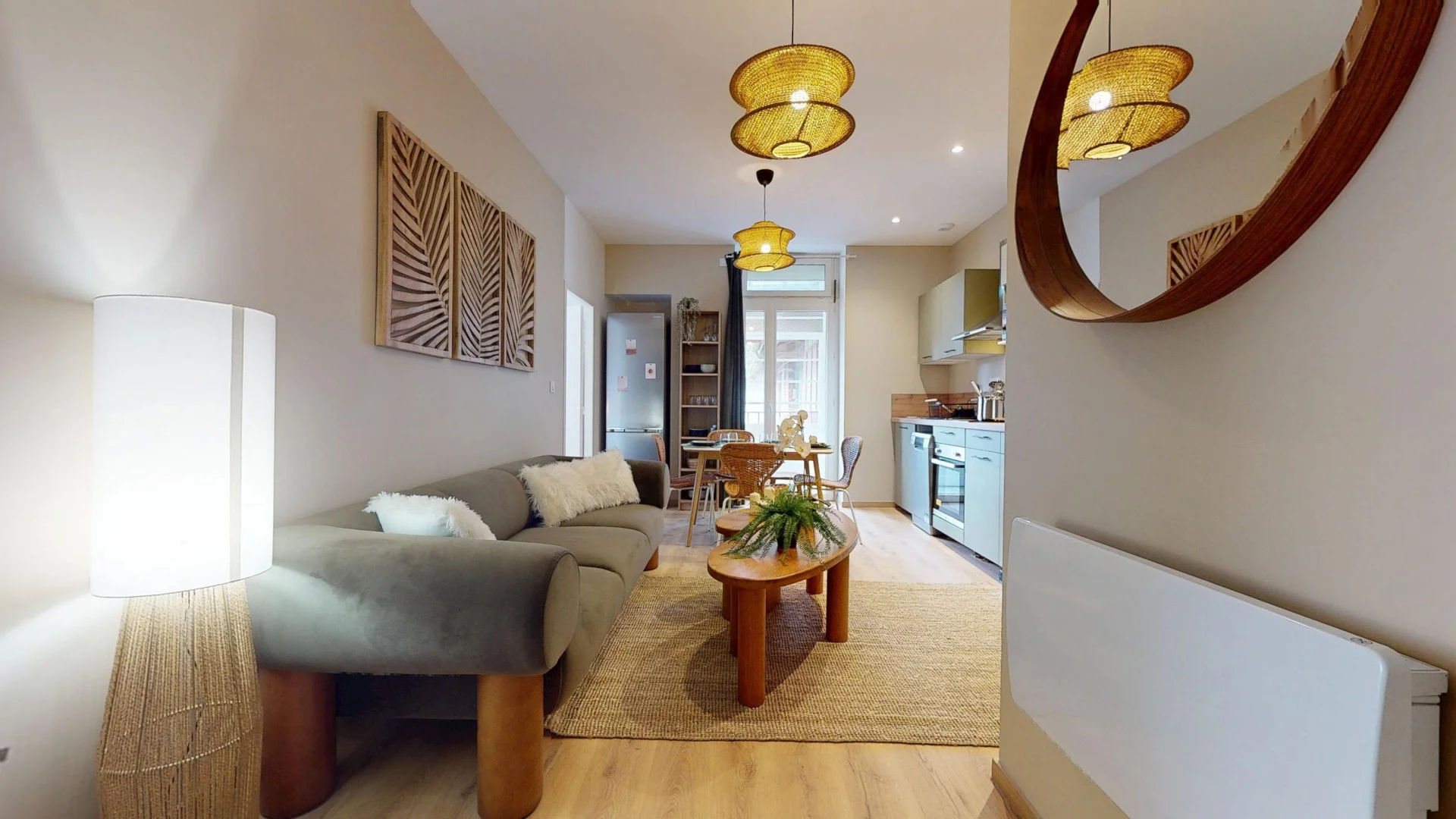 Comfortable and spacious student room in