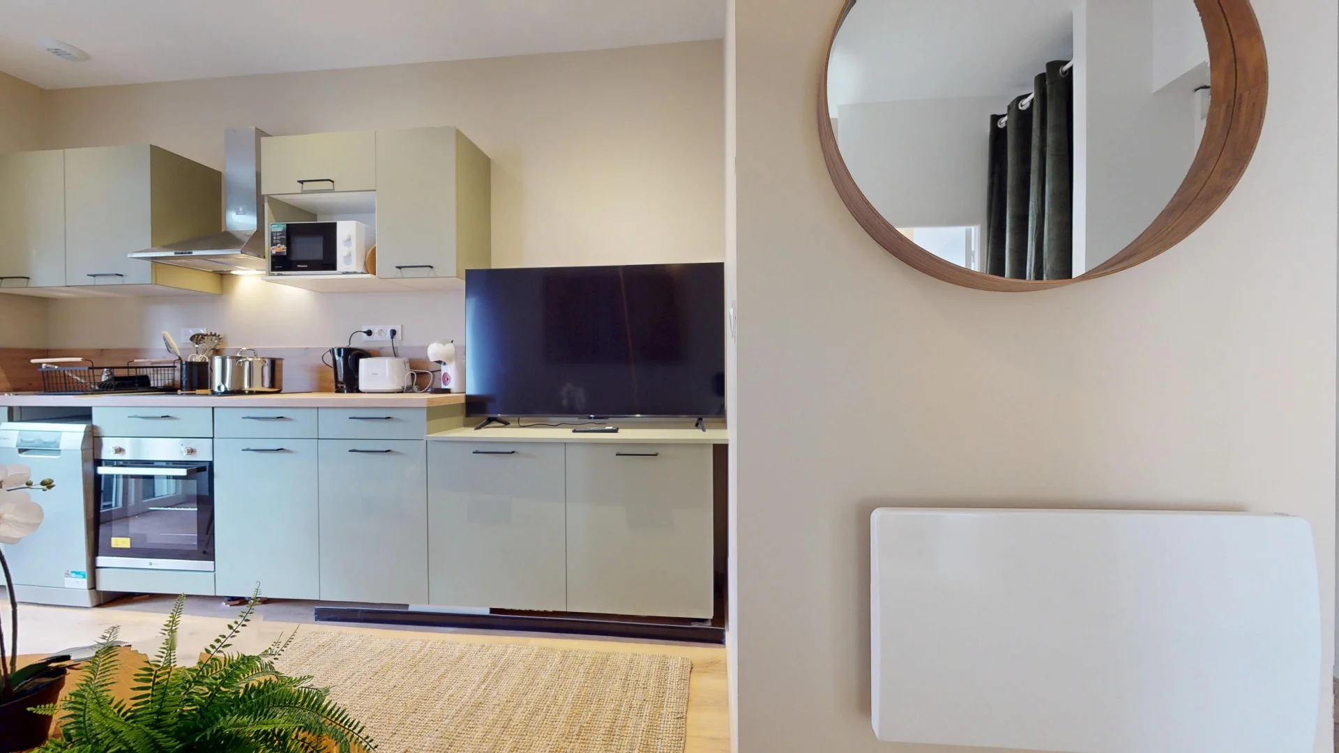 Budget-friendly student room close to campus in