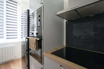 Quarto privado em 149 Rue de Vesle, 51100 Reims, France, imagem 13 de 16