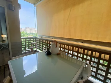 Logement entier à Carrer de Terol 13, image 2 de 20