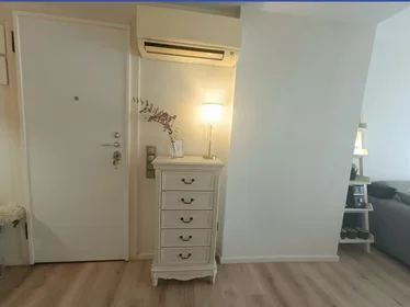 Logement entier à Carrer de Terol 13, image 3 de 20