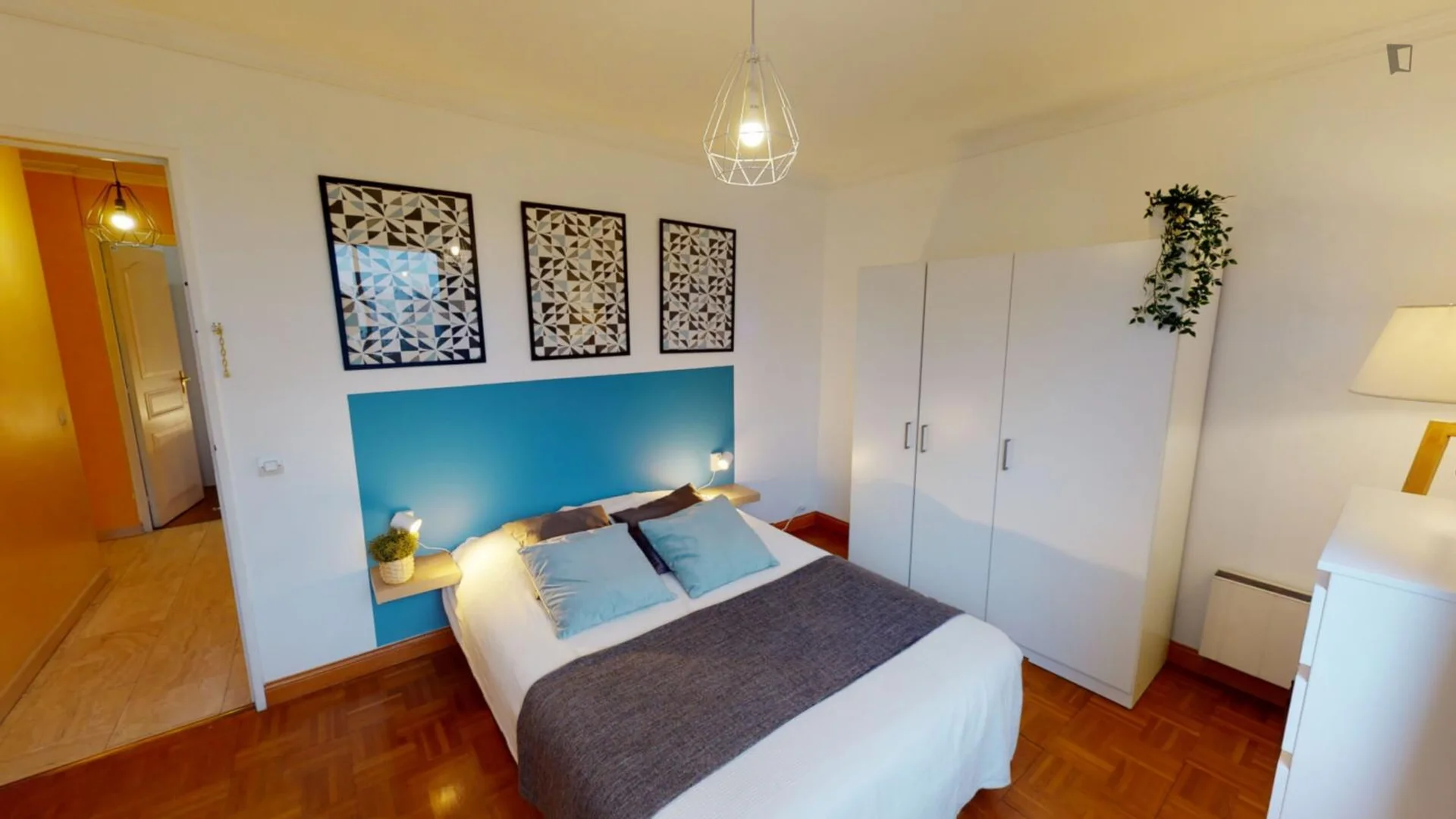 Chambre à louer dans un appartement d'étudiant à , entièrement meublée