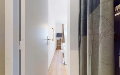 Privatzimmer in der 41 Rue Benoît Malon, 42000 Saint-Étienne, France, bild 3 von 29