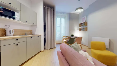Privatzimmer in der 3 Bd Jules Janin, 42000 Saint-Étienne, France, bild 12 von 21