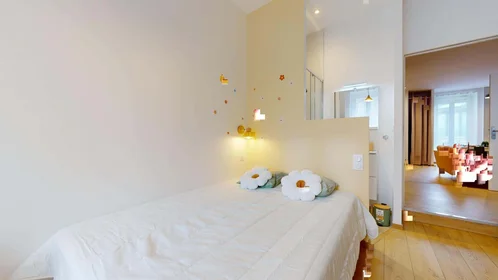 Privatzimmer in der 3 Bd Jules Janin, 42000 Saint-Étienne, France, bild 6 von 23