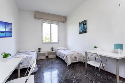Stanza privata in Via Stalingrado, immagine 12 di 19