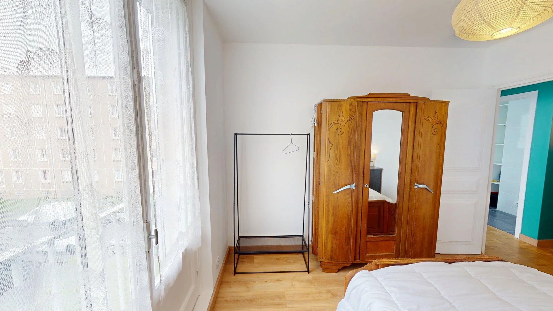 Chambre d'étudiant confortable et spacieuse dans 