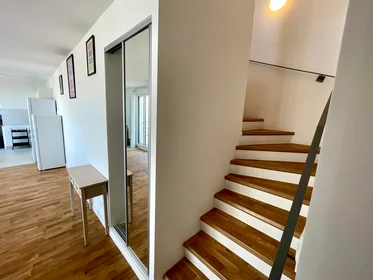 私人房间 在住宅内 在 33 bis Rue du Landy, 16的图像12