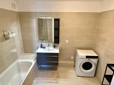私人房间 在住宅内 在 33 bis Rue du Landy, 16的图像15