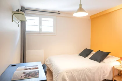 Chambre privée à Villejuif, 94800, image 1 de 32