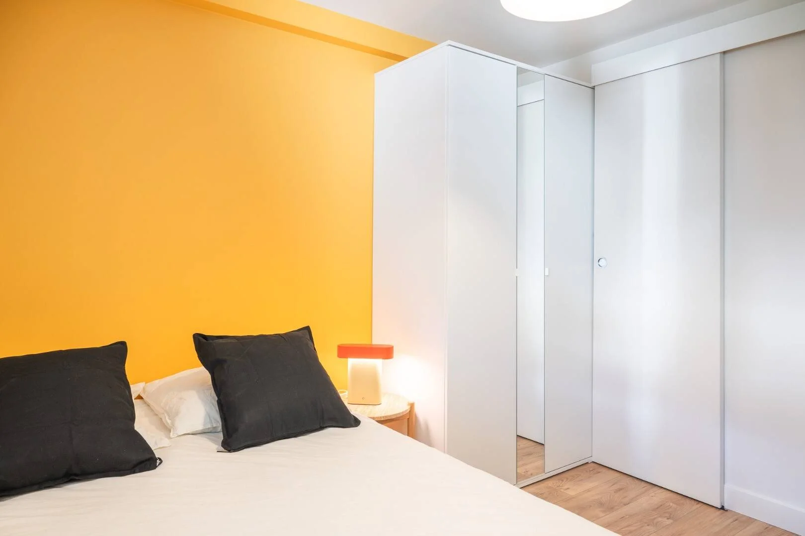 Chambre d'étudiant confortable et spacieuse dans 