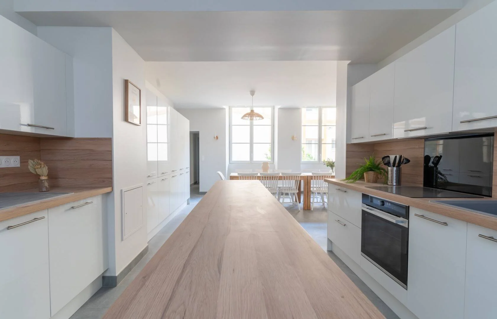 Student-friendly room in  with modern amenities
