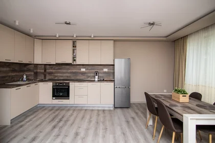Apartamento inteiro em улица „Архитект Петко Момчилов“ 5, Varna, Bulgaria, imagem 3 de 16