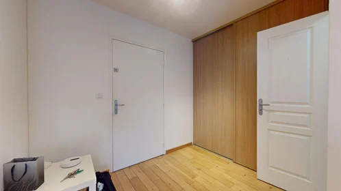 Özel oda konumu 2 Villa Auguste Vermorel, 30 34 görüntüsü