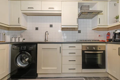 Appartamento intero in Hirst Crescent, immagine 10 di 19
