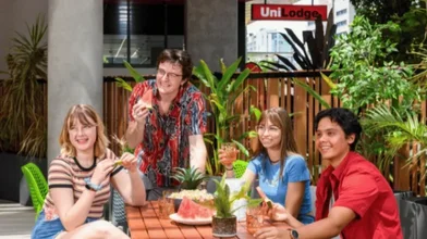 Dairenin tamamı Ikamet yerinde konumu 125 Colchester St, South Brisbane QLD 4101, Australia, 26 27 görüntüsü