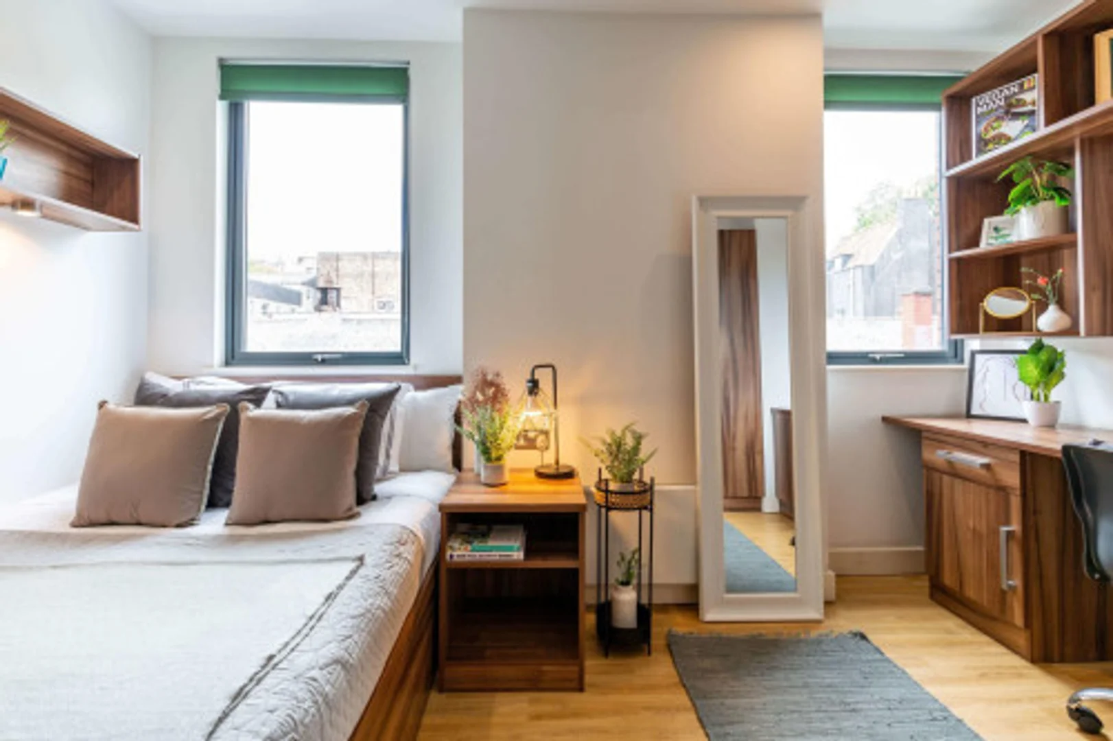 Room for rent in student apartment in , fully furnished
