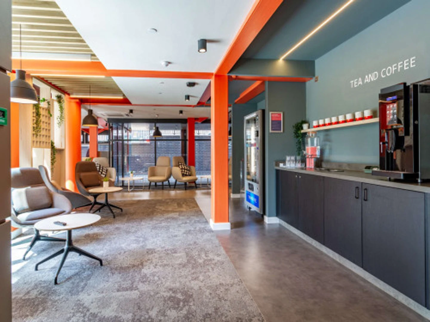 位于的学生公寓，明亮通风，交通便利