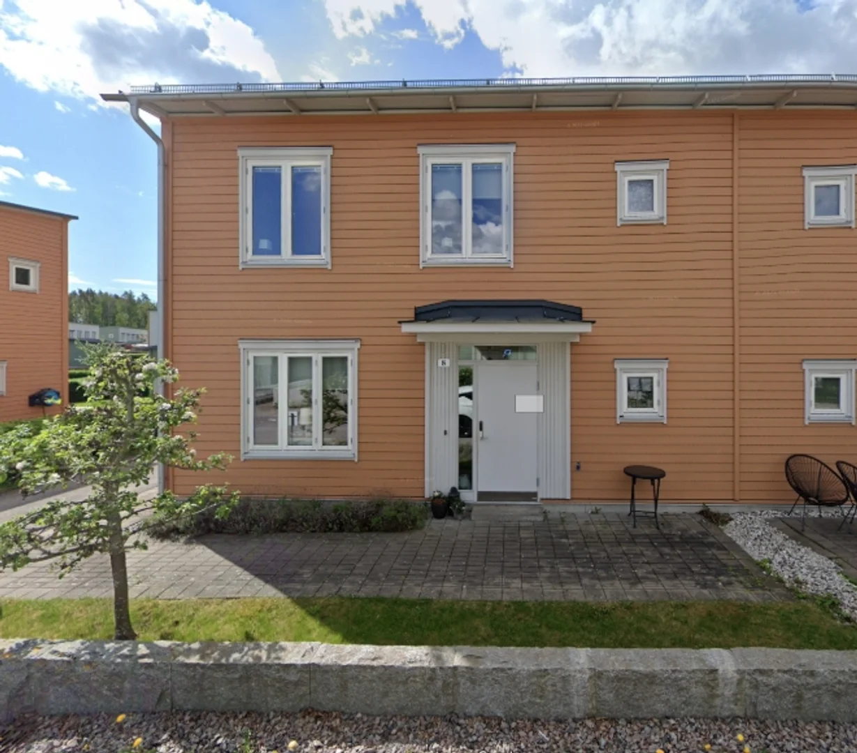 Vårbrisvägen 8