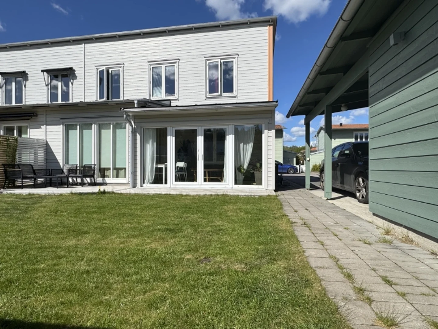 Vårbrisvägen 8