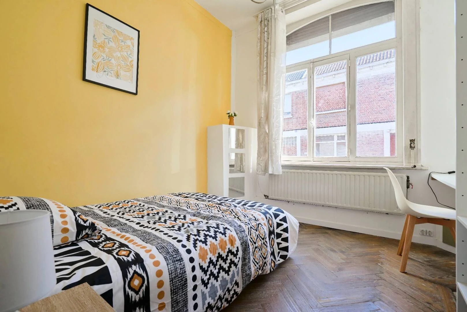 Quarto amigo do estudante em  com comodidades modernas