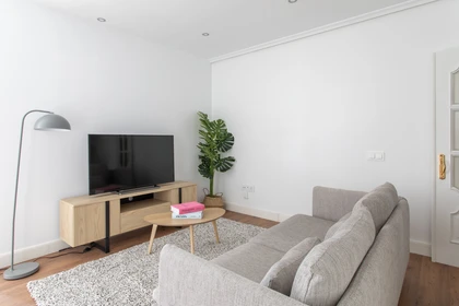 Quarto privado em Ibiza, Madrid, imagem 12 de 21