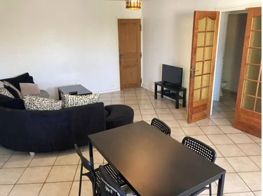 Habitación privada en Évry-courcouronnes, 91000, imagen 1 de 10