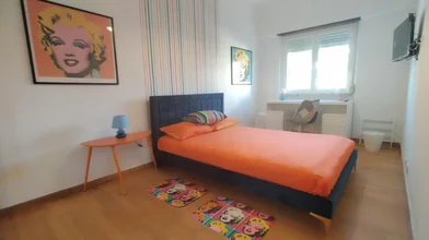 Privatzimmer in der Rua Infante Dom Pedro, bild 1 von 11