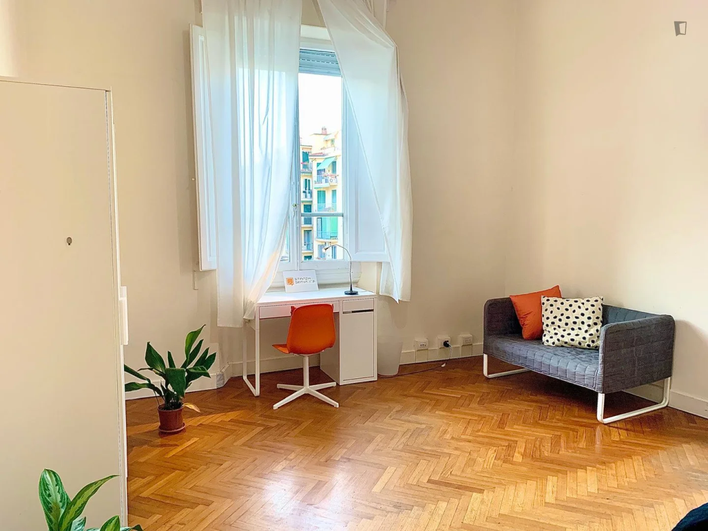 Wygodny i przestronny pokój studencki w 