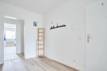Özel oda konumu Kölner Landstr., 14 15 görüntüsü