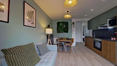 Özel oda konumu 5 Rue de l'Harteloire, 29200 Brest, France, 13 23 görüntüsü
