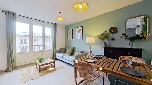 Özel oda konumu 5 Rue de l'Harteloire, 29200 Brest, France, 23 23 görüntüsü