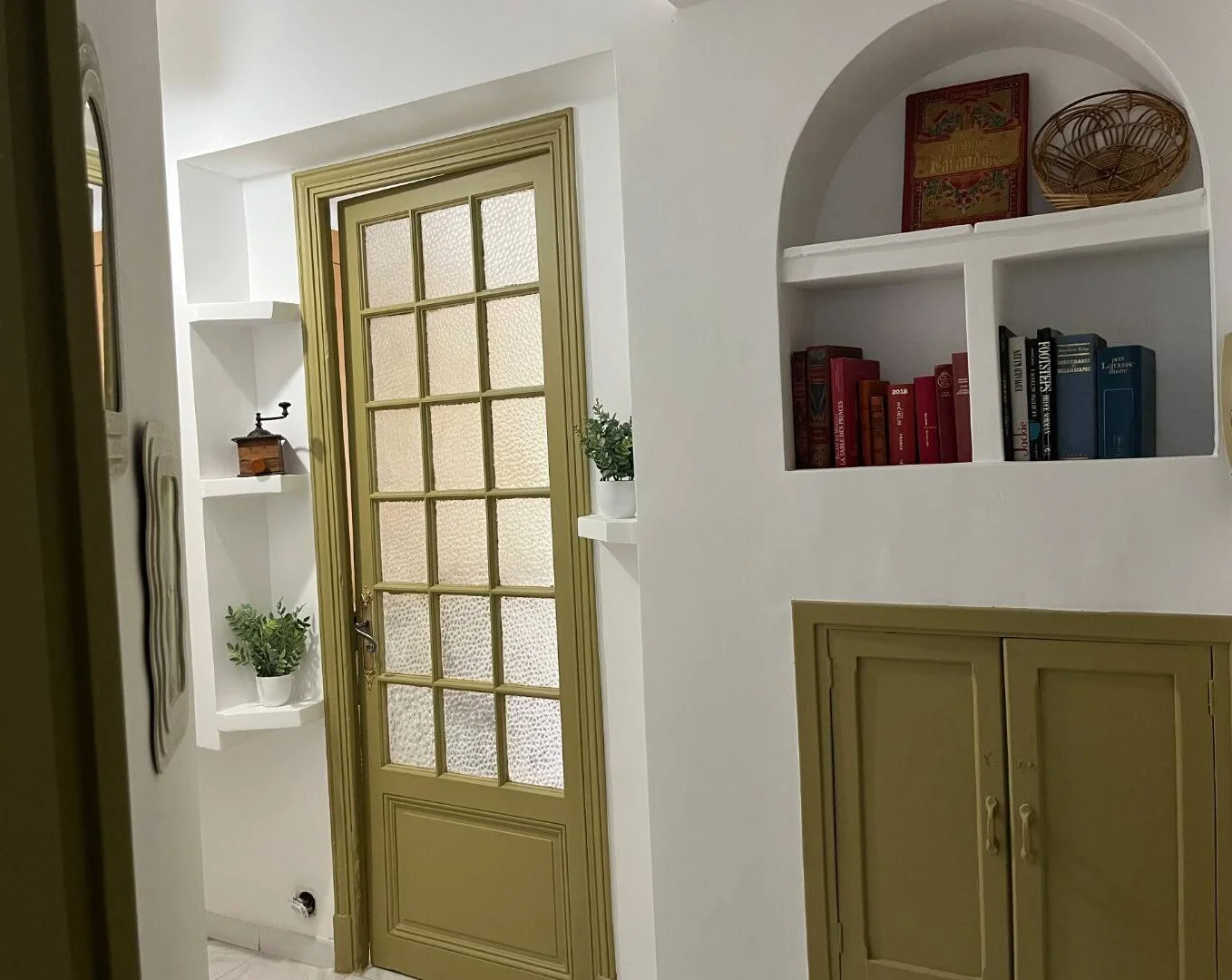 'de modern olanaklara sahip öğrenci dostu oda