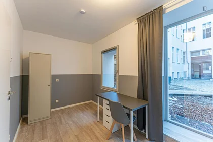 Quarto privado em Leibnizstr., imagem 3 de 11