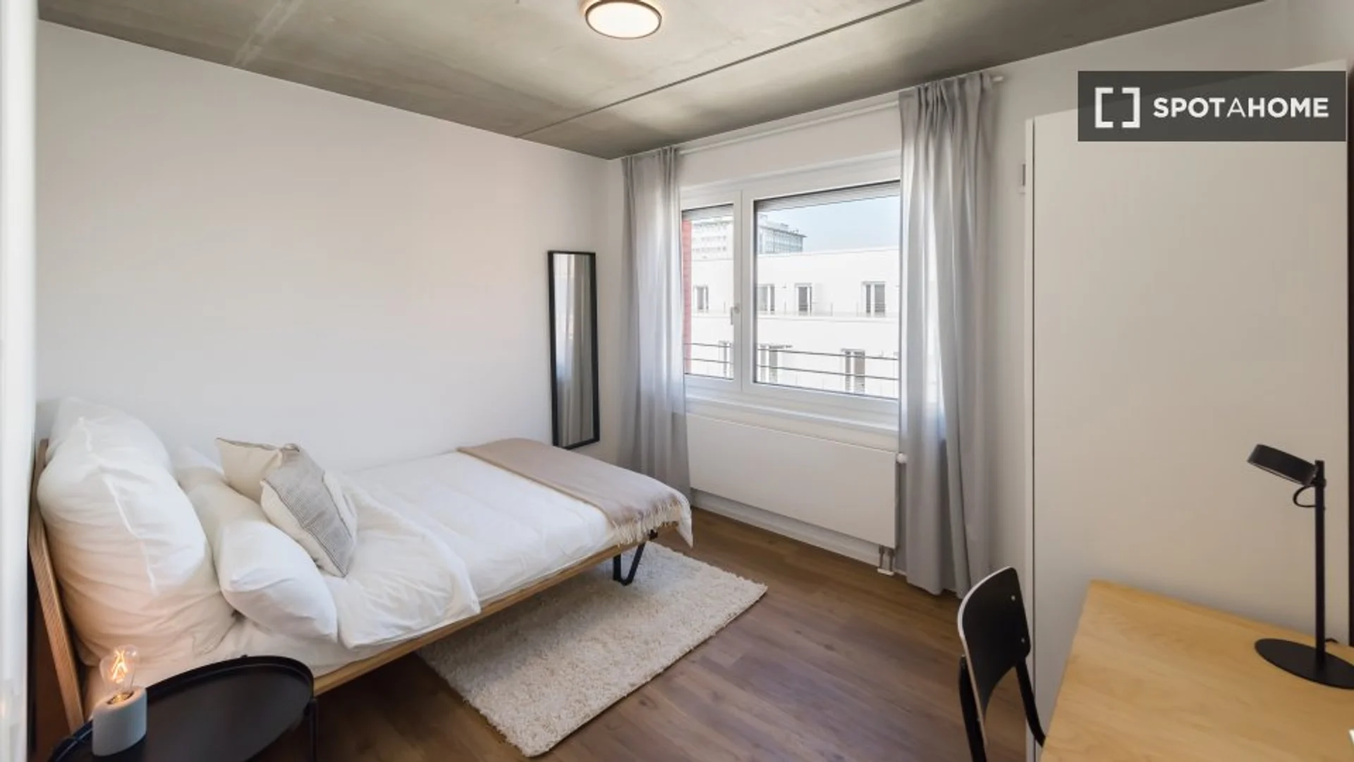 Chambre d'étudiant confortable et spacieuse dans 