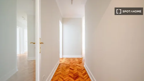 Privatzimmer in der Avenida João XXI, bild 6 von 19