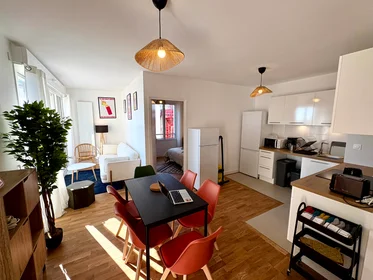 Stanza privata in residence in 33 bis Rue du Landy, immagine 9 di 11