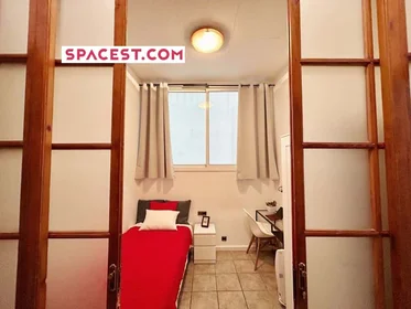 Private room at Carrer d'Avinyó, 24, 08002 Barcelona, Spain, image 1 of 20