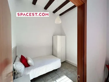 Quarto privado em Carrer d'Avinyó, 24, 08002 Barcelona, Spain, imagem 1 de 10