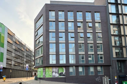 Quarto privado em Portobello Point Sheffield S1 4AA, imagem 1 de 10